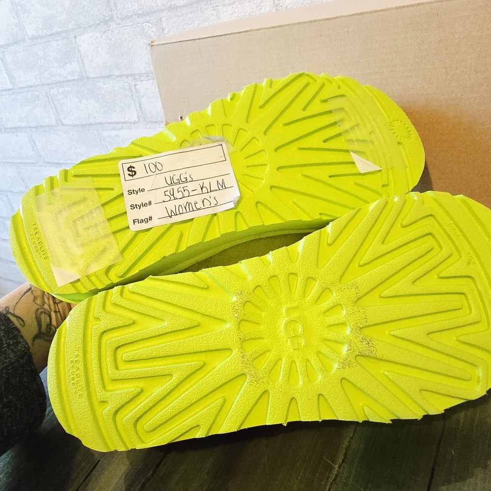 UGG Tasman Slippers - Picture 6 of 7